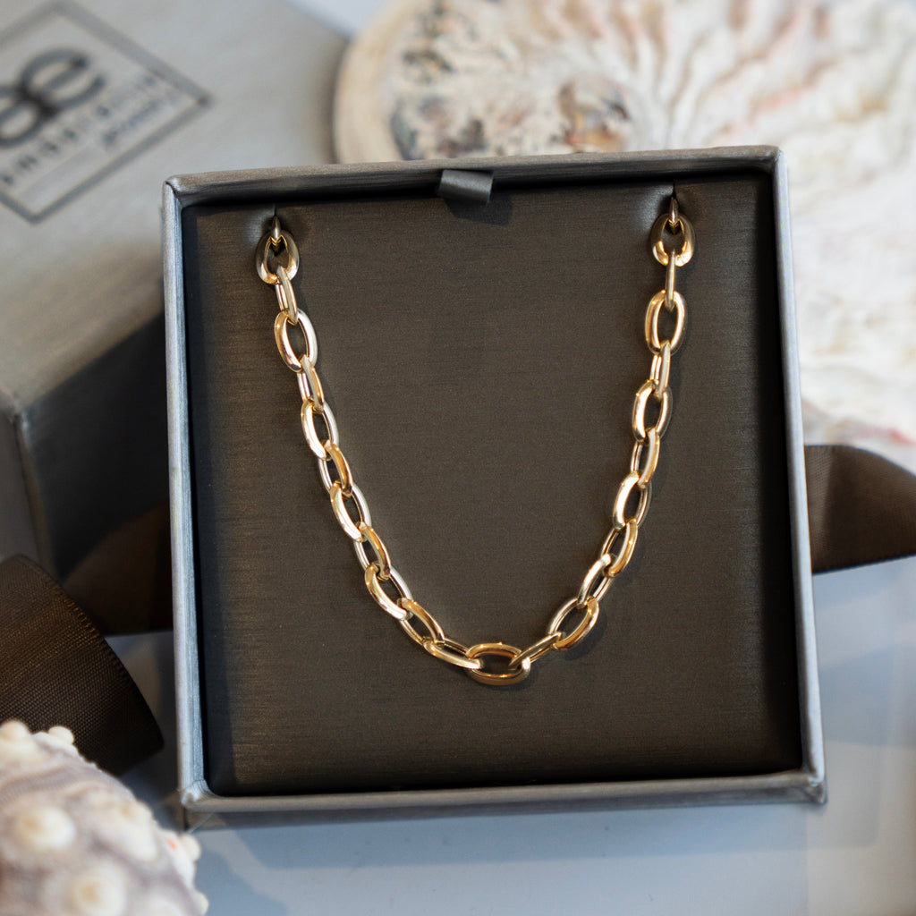 Oval Knife edge 14k Gold Link Chain